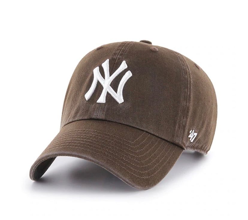Men's Fanatics Branded Khaki/Brown New York Yankees Side Patch Snapback Hat
