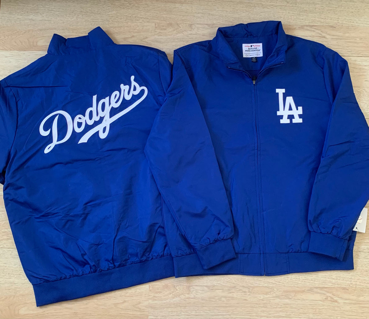 Los Angeles Dodgers Logo Zip Up Black Jacket – Time Out Sports